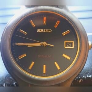 Seiko 7N42-8099 titanium